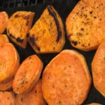 Süßkartoffeln grillen